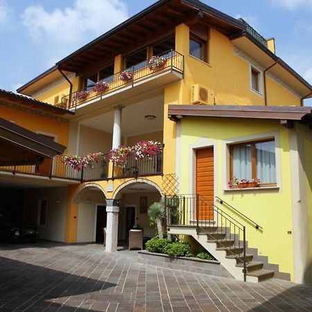 Agriturismo Il Barone Moniga del Garda Eksteriør billede